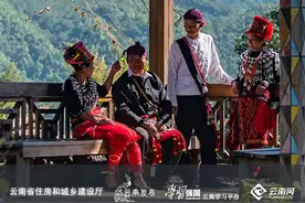 【“新”生向前】 依山傍水的景颇族民居“活化石”——盈江松克村图片