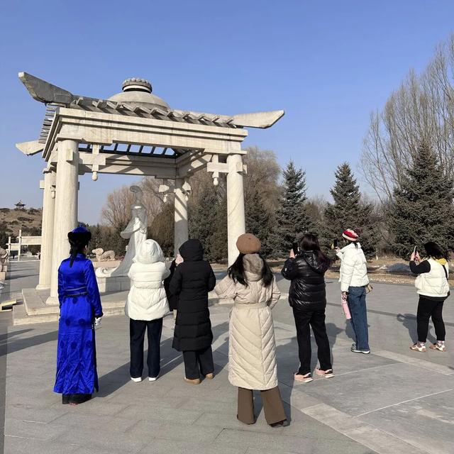 跟着大湾区踩线团打卡呼和浩特Day2：看遍历史与潮流，吃出地道风味！