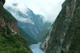 世界最大深地实验室投入科学运行图片