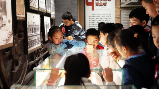 【文旅尖兵 润心惠民】轨迹之旅，薪火相传—— 纪念京张铁路肇建120 周年京张小读者研学活动（张家口站）成功举办