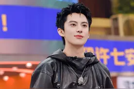 大奉天团强势集结好六街！王鹤棣带领铜锣队开启热血逆袭模式！图片