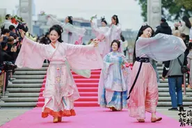 宫粉紫荆与樱花共绘春日画卷，广州海珠湿地2025花朝节启幕图片