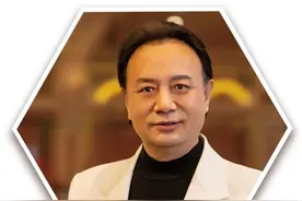 米鸥：朗诵要走进作者内心深处图片