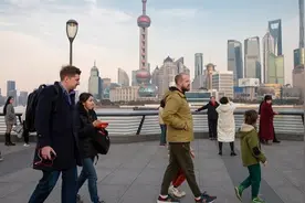 “五一”旅游市场全景解码：跨境双向升温，AI 赋能旅行规划图片