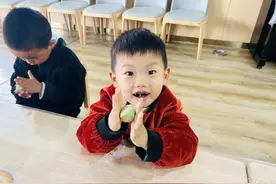 花草蛋、青团……车谷育林幼儿园萌娃浅尝春色图片