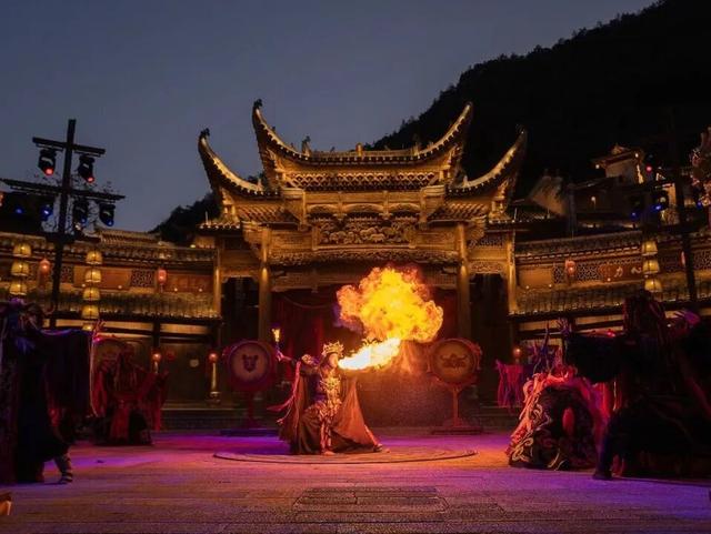 到江西，知中国！这次海外“出圈”的，正是中国江西的“望仙谷”！