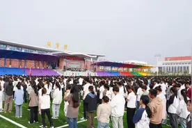 甘肃交通职业技术学院开启新生入学第一课图片
