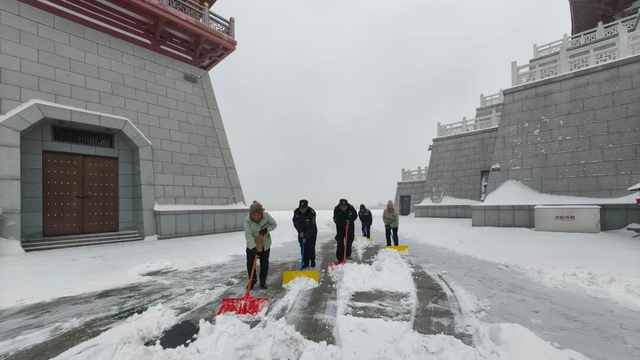快，晒出你手机里2026年的第一场雪！