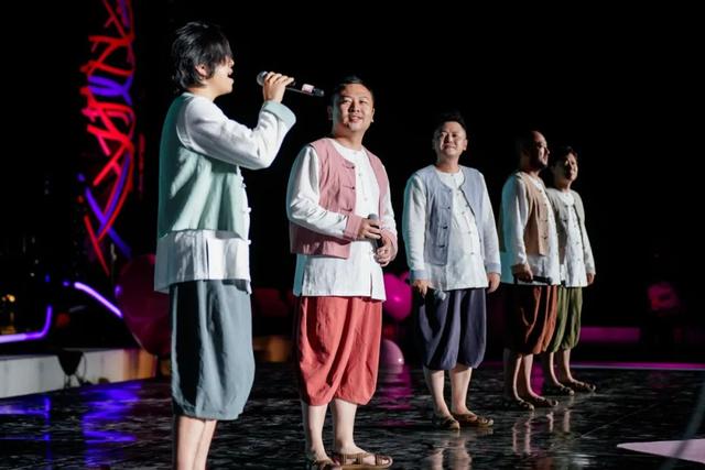 “相约滨海之夏”广场文化系列活动闭幕式暨“玉兰枝头听江南”江南民歌展演顺利举办