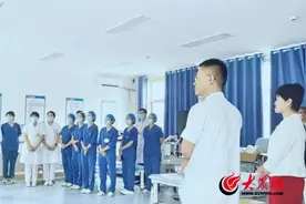 以练促战 筑牢防线——平度市中医医院强化医务人员职业暴露知识培训及应急预案演练图片