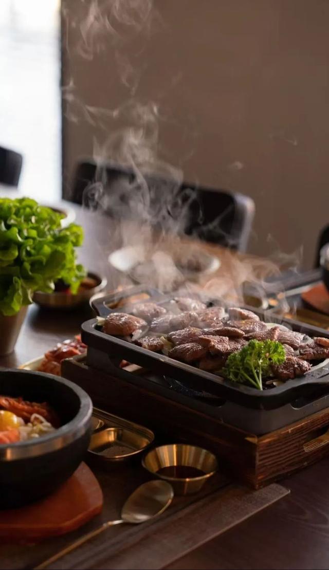 阿那亚·崇礼点亮冰雪童话季，"MORE THAN SKI"构建全龄友好度假新地标