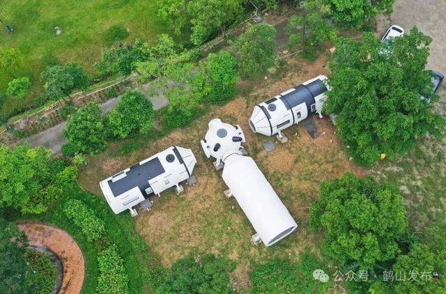 跟着赛事游鹤山！动起来！用运动方式打开鹤山～