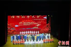 沈阳相声大会名家云集 刘兰芳、巩汉林等知名艺术家登台图片