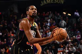 杜兰特谈22分逆转：我们打出了本赛季最好的末节比赛图片