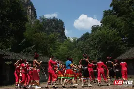 民俗里的张家界｜土家摆手舞图片