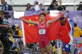 刘俊茜7秒55！刘翔之后再有中国选手登上世界级跨栏比赛领奖台图片