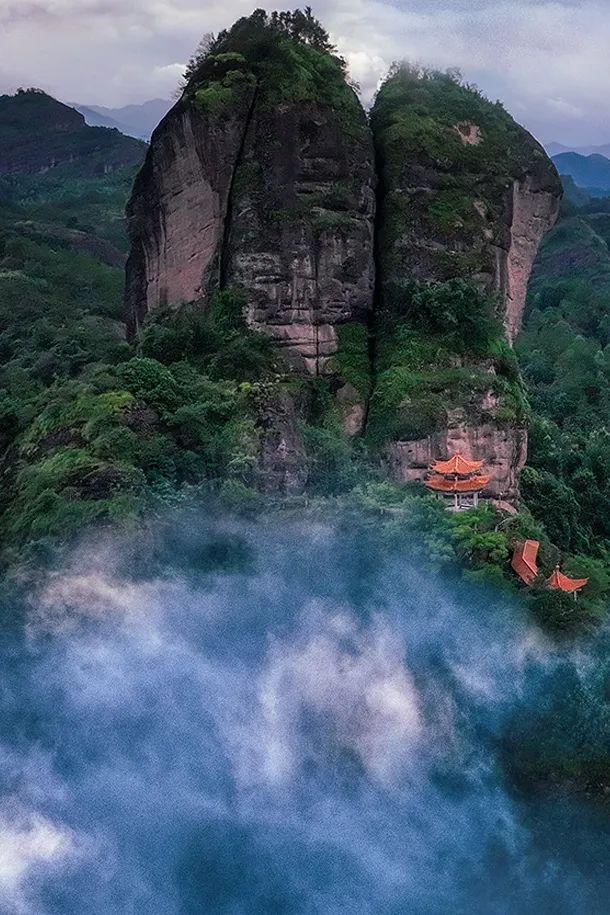 一脚踢出龙虎势！赣超鹰潭主场迎战南昌，龙虎山免票福利“赣”紧领！