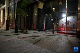 以军说伊朗向以色列发射约百枚导弹图片