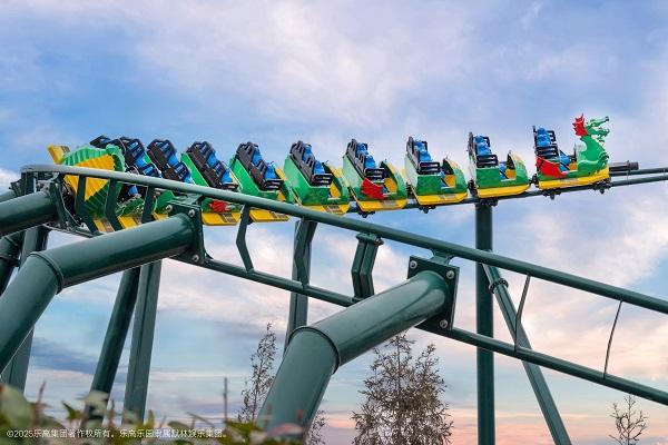 上海乐高乐园今日开启试运营，5万游客内测反馈推动多项优化