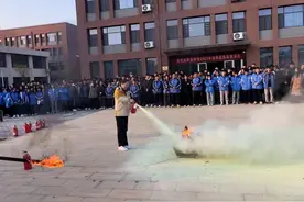 预防为主，生命至上!惠民县职业中专2023年消防应急疏散演练图片