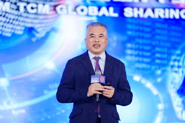 立足湾区面向全球“新格局 新路径——凤凰湾区财经论坛2025”成功举办