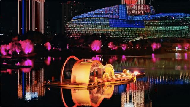 阜阳“夜游双清湾”荣登安徽省文旅数字化转型案例榜首