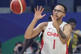 冲奥运难上加“南”，中国男篮69：89南苏丹，李凯尔22分图片