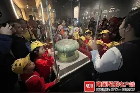 广西“小砂糖橘”东北之旅意外走红，带动全国萌娃“大串门”图片