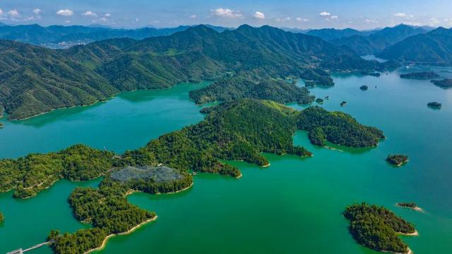 夏秋专属！千岛湖正上演一场渐变的浪漫