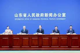 闪电评论｜大力发展老年教育 助力实现“老有所学、老有所乐、老有所为”图片