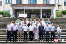 湖南铁道职院举行建校73周年校友企业家回校活动图片
