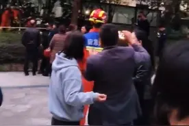四川一5岁小孩掉入化粪池，爷爷营救不幸离世？派出所回应图片