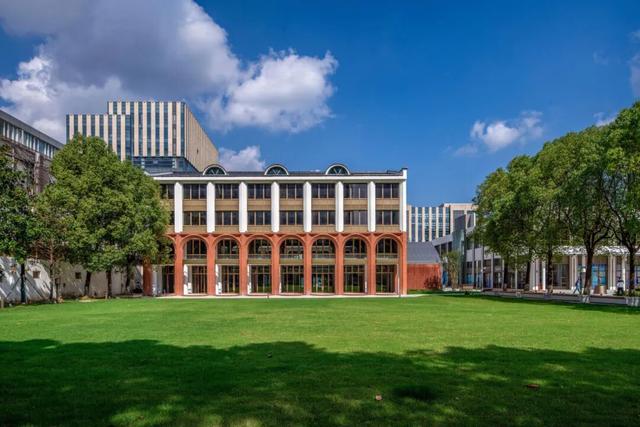 上海2025年度时尚空间出炉！长宁的这两处，你都去过吗？