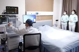 打鼾严重也会致命 医生提醒：警惕“阻塞性睡眠呼吸暂停综合征”图片