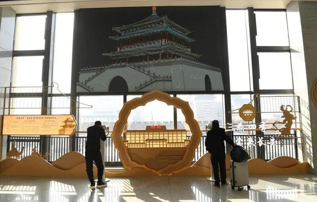 进站即“穿越”！西安站将盛唐十二坊“搬”进候车厅