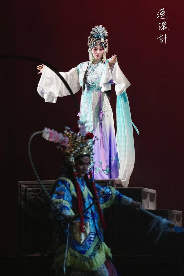 近60年未演！“梅花”刘谊领衔川剧《连环计》演绎三国美学