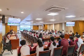 不兜圈子不绕弯子，湛江科技学院校长接待日为同学们“解难题”图片
