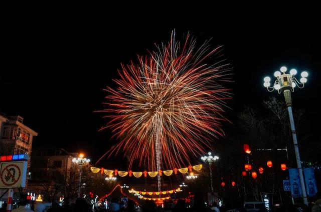 国庆假期，巴彦淖尔最值得夜游的6个景点，比白天更惊艳！