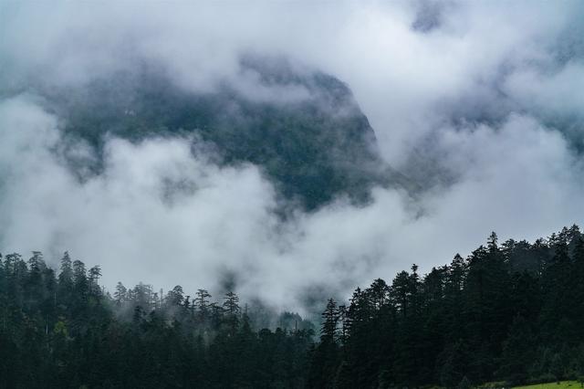 错峰游丽江玉龙雪山 “反季玩家”的专属浪漫