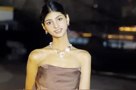 河南夫妻收养的巴基斯坦孤女长大了！小妮儿，真“中”！图片