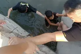 跳入湍急河水中救人！他姓梁，名曌图片