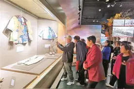 春风化雨润泽精神家园——兵团加快先进文化示范区建设铸牢中华民族共同体意识纪实图片