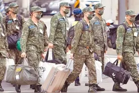 台军官兵拒当“台湾尚勇”的祭品图片