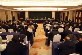 2024年青岛商务工作划重点：打造“乐购青岛”“投资青岛”“通商青岛”三大品牌图片