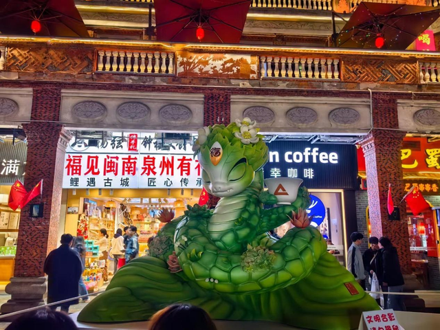 泉州鲤城：千年古城焕新颜，传统景区奏响“古韵新潮”曲