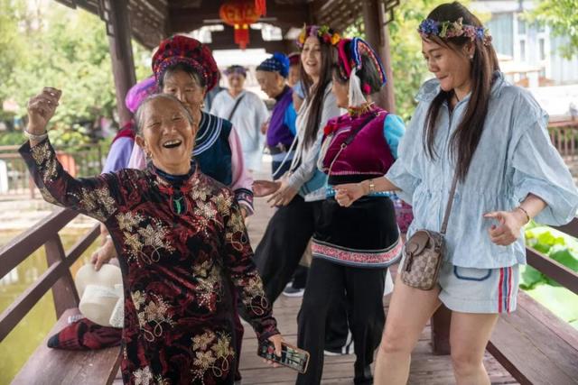 “哪儿凉快哪儿待着去”？我选云南！丨有一种叫云南的生活之365天