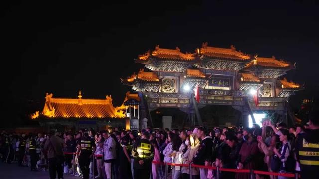 第二天依旧人从众！呼和浩特太会玩啦！