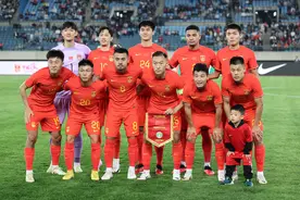王秋明、武磊破门，国足2:0战胜越南队图片