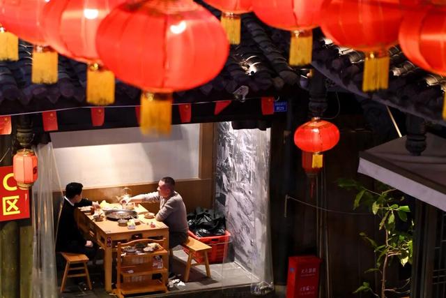 成都灯会集体官宣，期待值拉满~