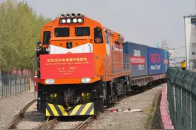 多方合力 助外贸企业闯关突围图片